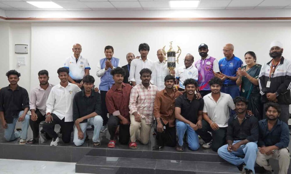 MLRIT sports achievers and veteran swimmers felicitated
