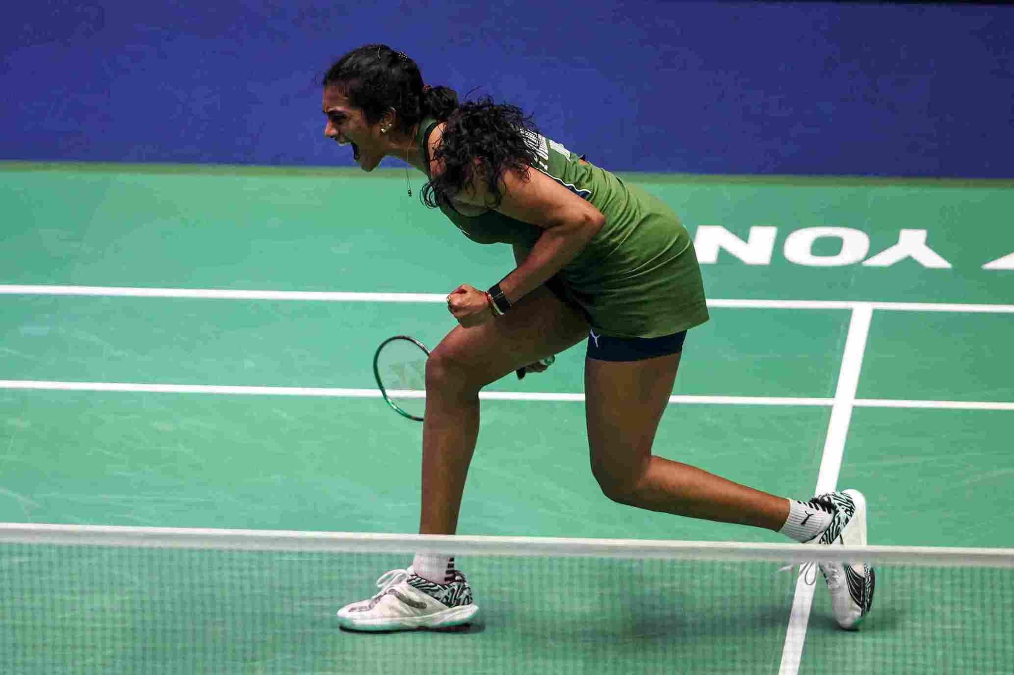 PV Sindhu overcomes a fighting Akechi to set up title clash against World No.1 An Se Young